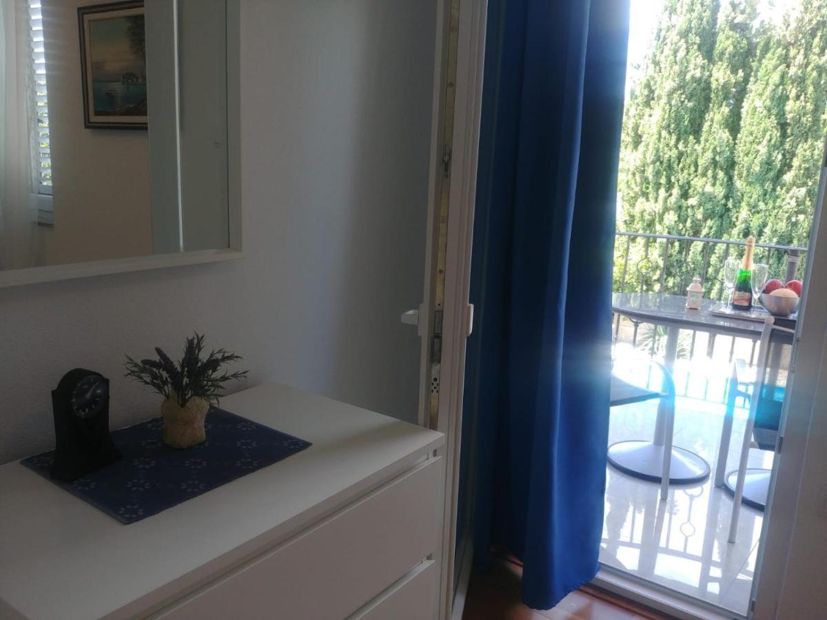 דירות מדולין Lana Apartman מראה חיצוני תמונה